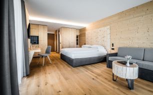 Great Service & Great Food